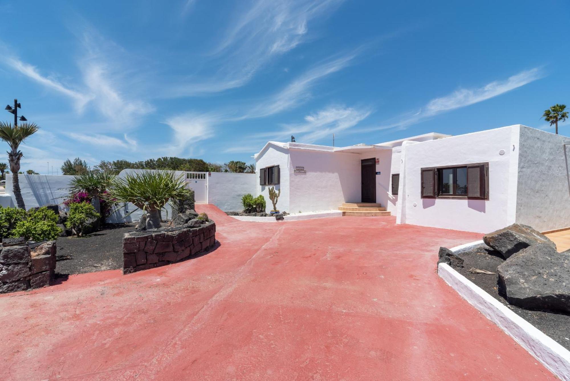 Villa Michelle - Lh114 By Villas Now Ltd Playa Blanca  Exteriér fotografie