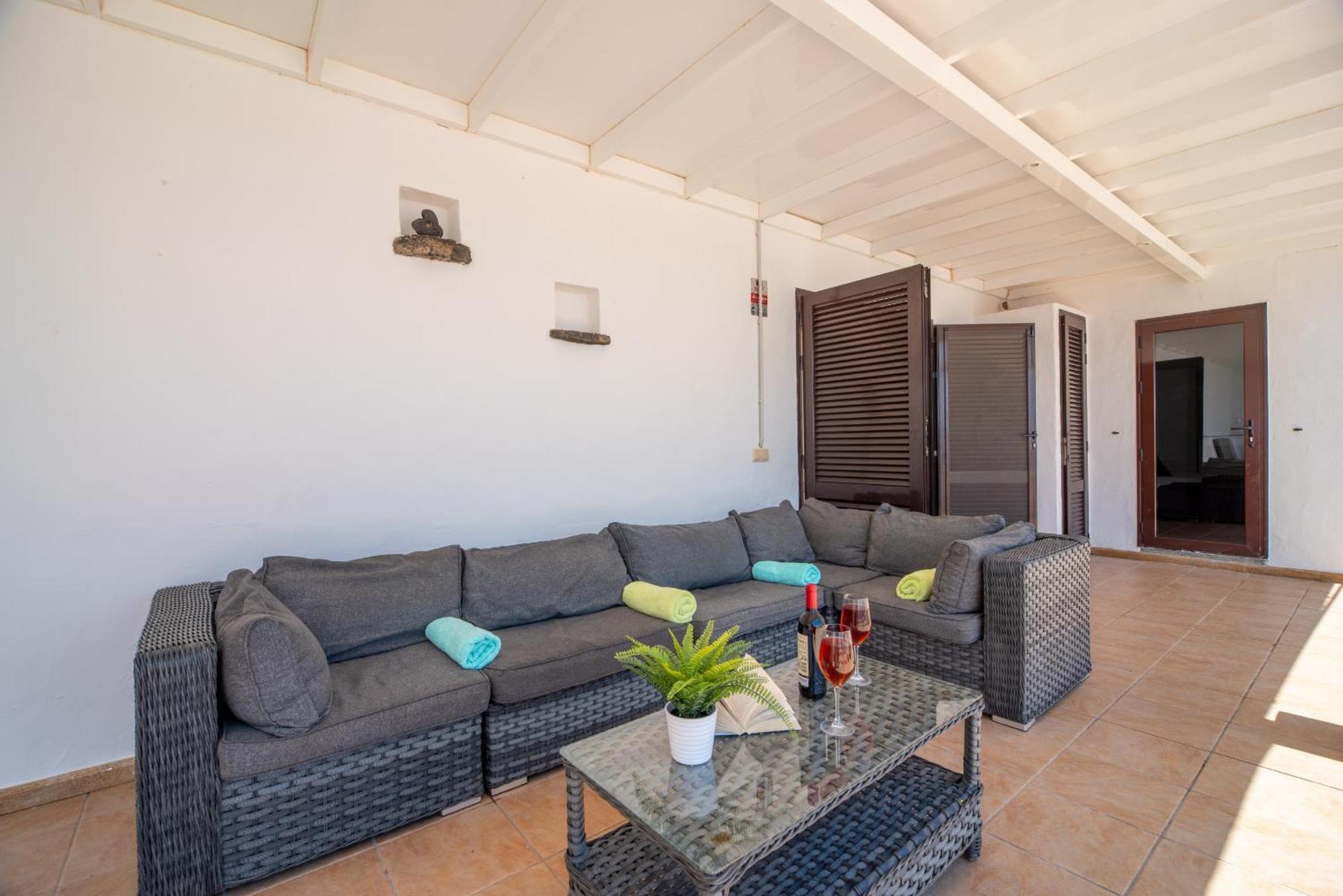 Villa Michelle - Lh114 By Villas Now Ltd Playa Blanca  Exteriér fotografie